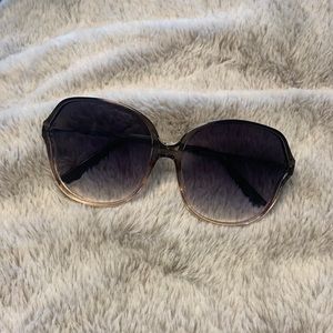 FOREVER 21 bumblebee sunglasses